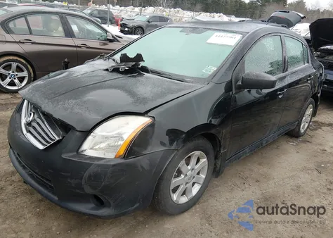 2010 Nissan Sentra 2.0/2.0S/2.0Sl/2.0Sr z USA, uszkodzony, nr VIN 3N1AB6AP0AL04347